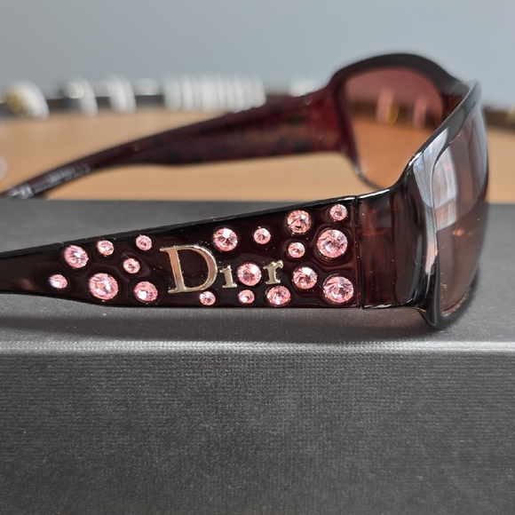 Dior Women's Sunglasses - Dark Brown with Pink Accents - Picture 5 of 15